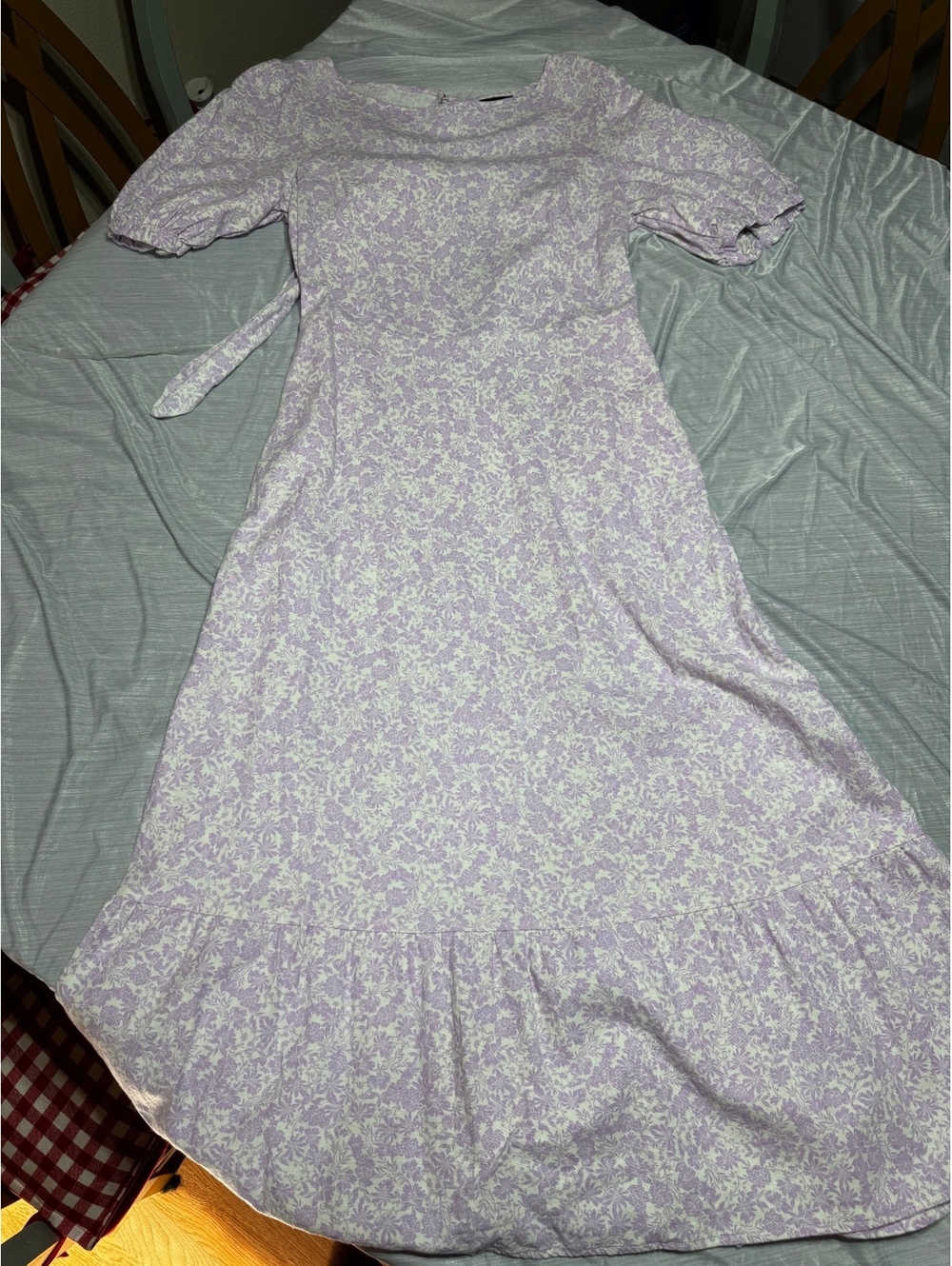 Who What Wear Small Purple Floral Puff Sleeve Midi Dress with Tie Back